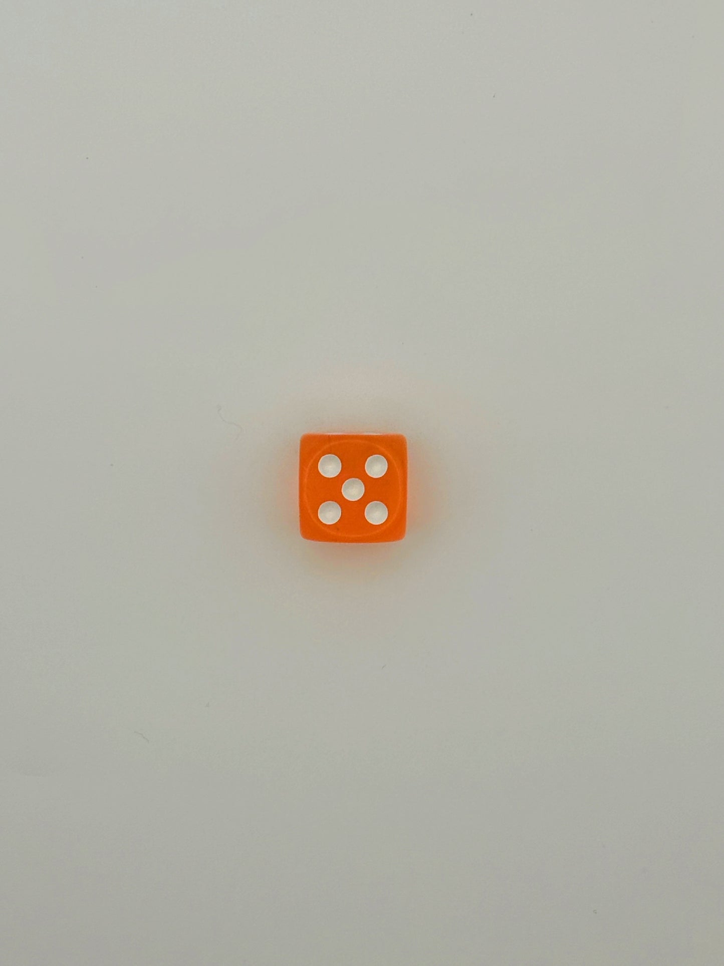 Lucky Roll – Colored Dice Charm