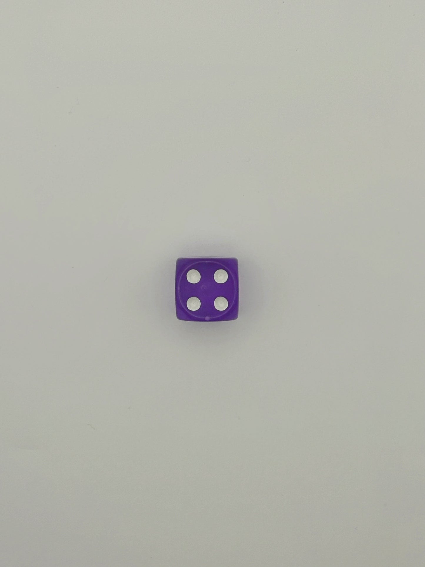 Lucky Roll – Colored Dice Charm