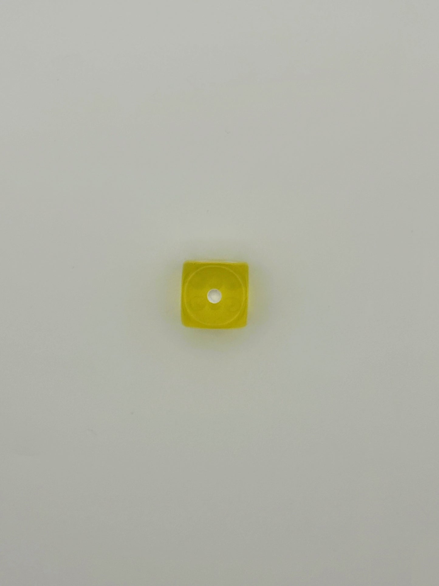 Lucky Roll – Colored Dice Charm