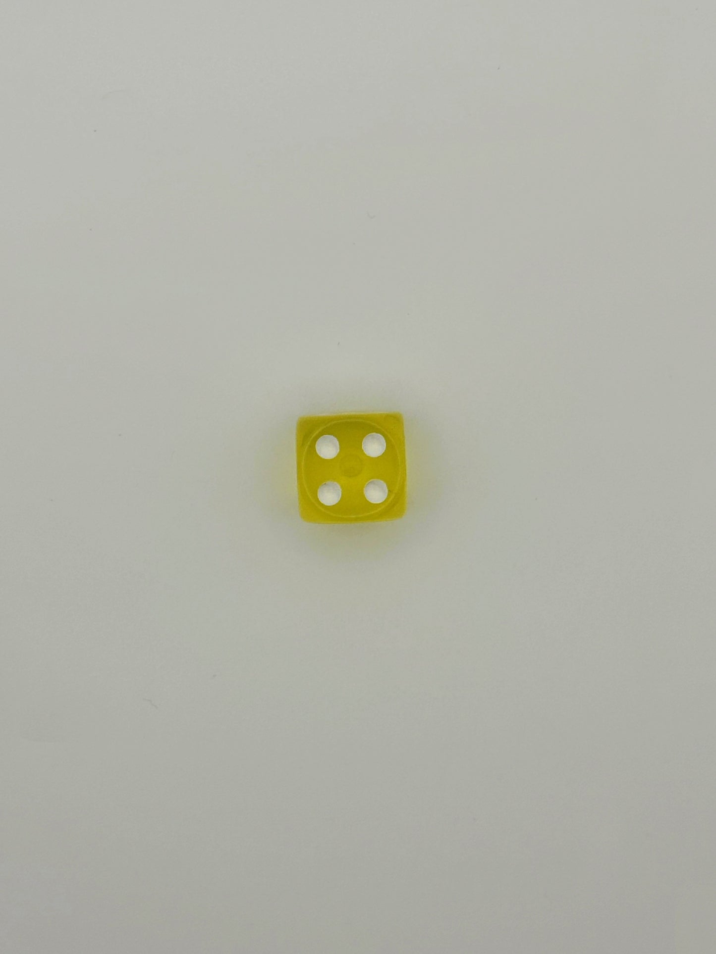 Lucky Roll – Colored Dice Charm