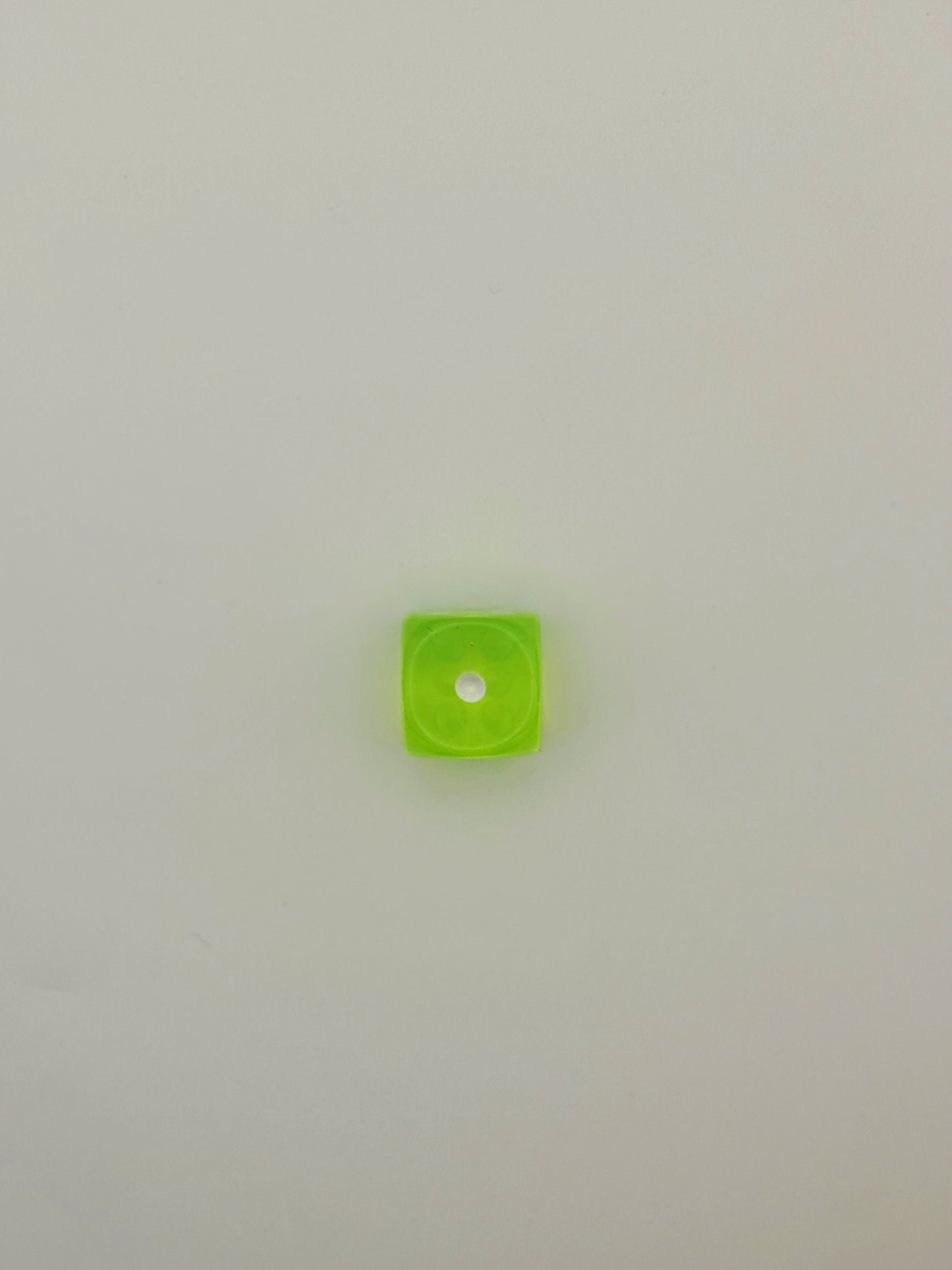 Lucky Roll – Colored Dice Charm