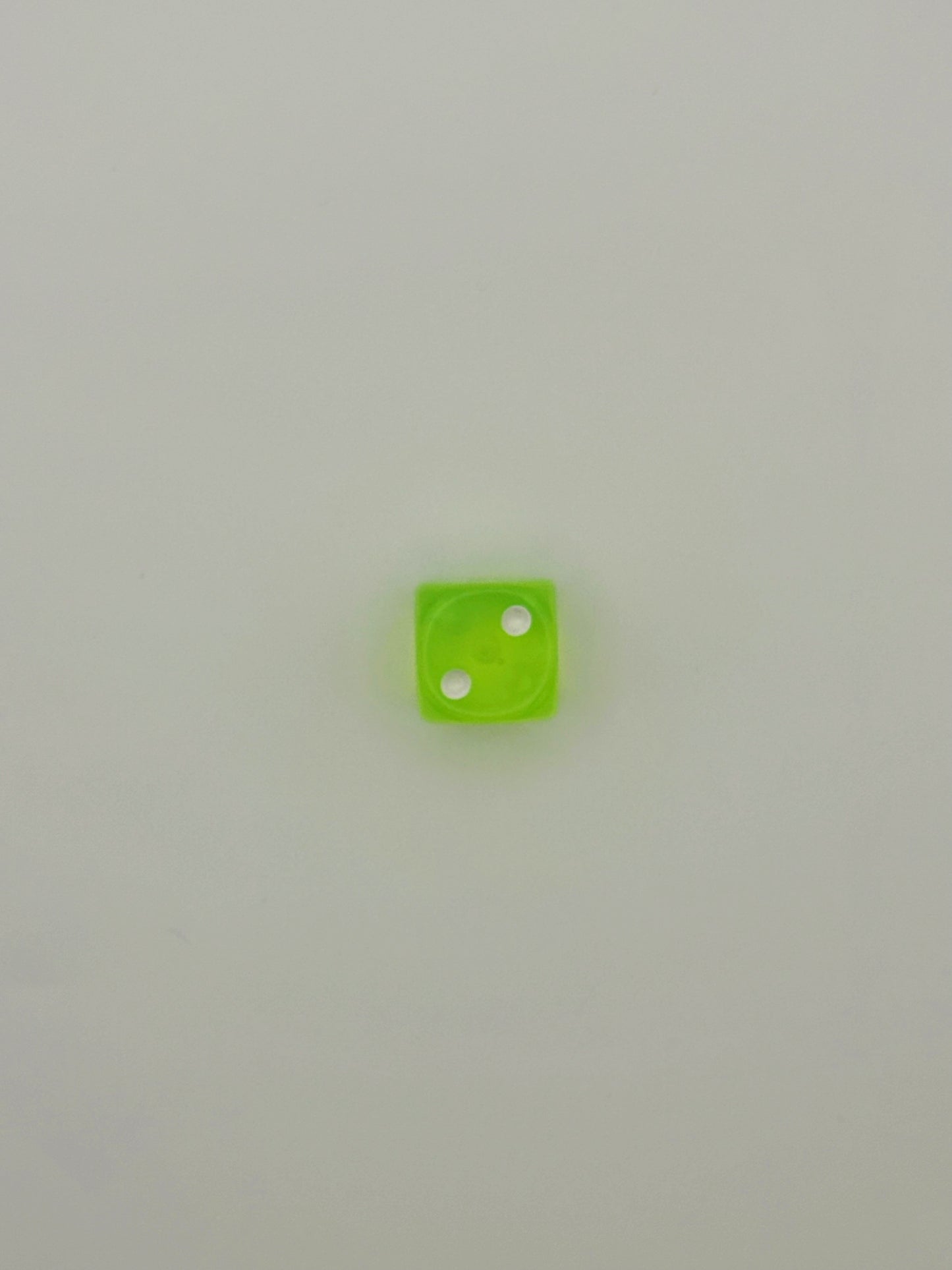 Lucky Roll – Colored Dice Charm