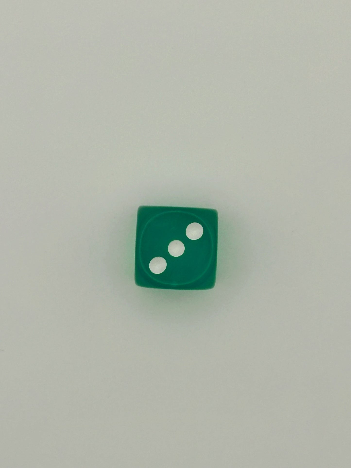 Lucky Roll – Colored Dice Charm