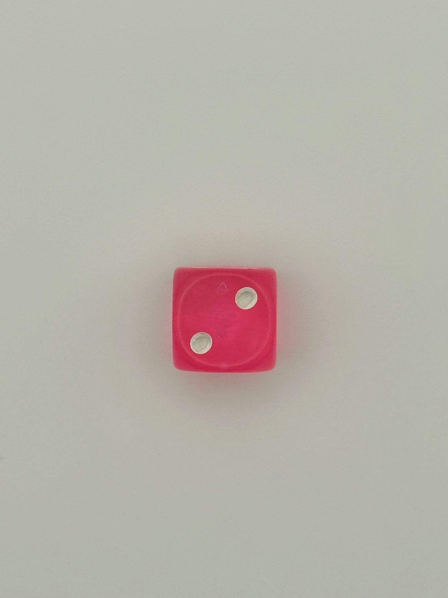 Lucky Roll – Colored Dice Charm