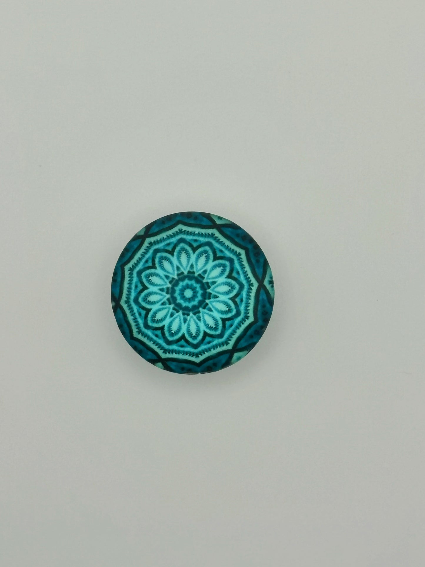 Prismix – Limited Edition Psychedelic Charm
