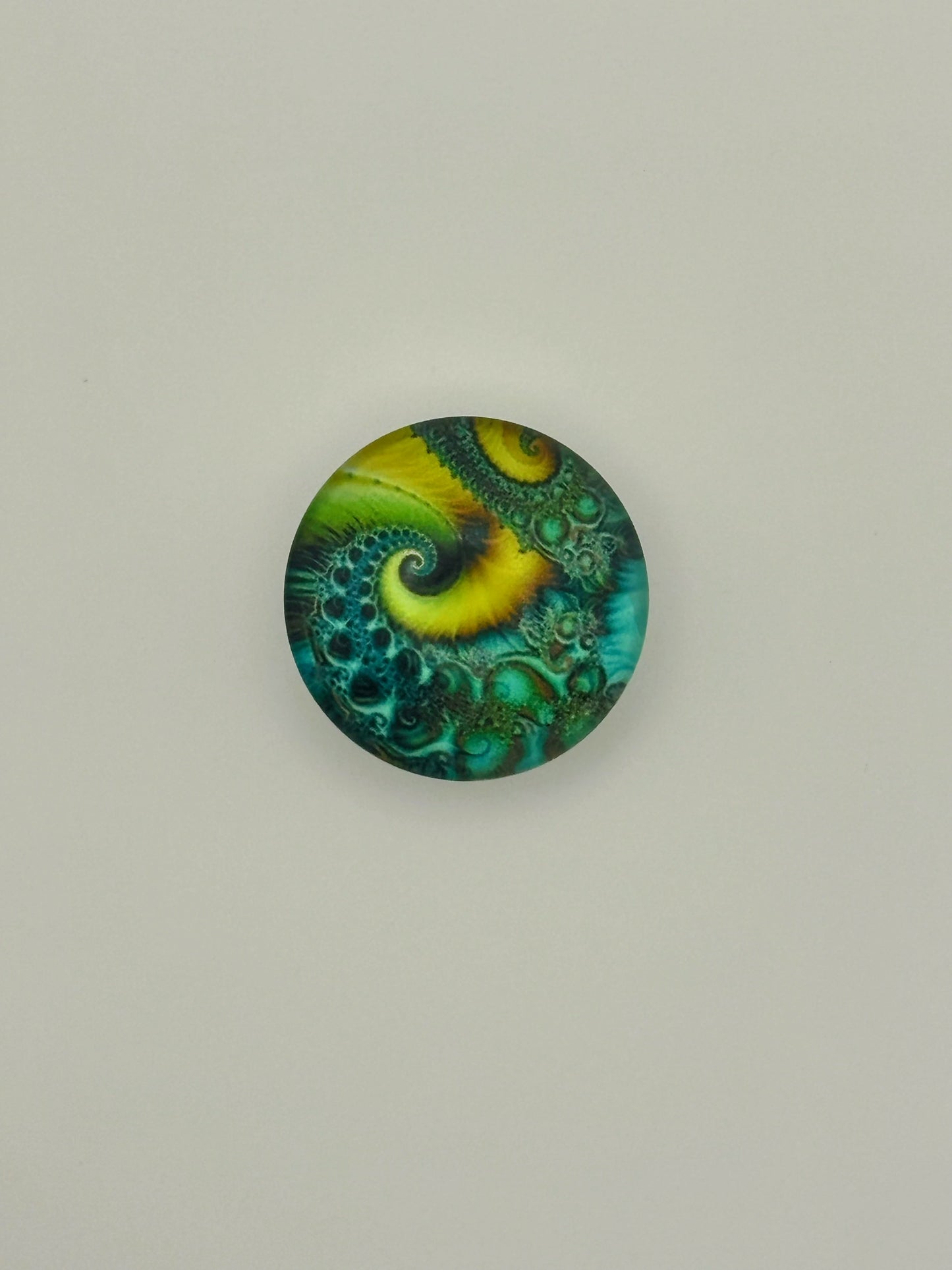 Prismix – Limited Edition Psychedelic Charm