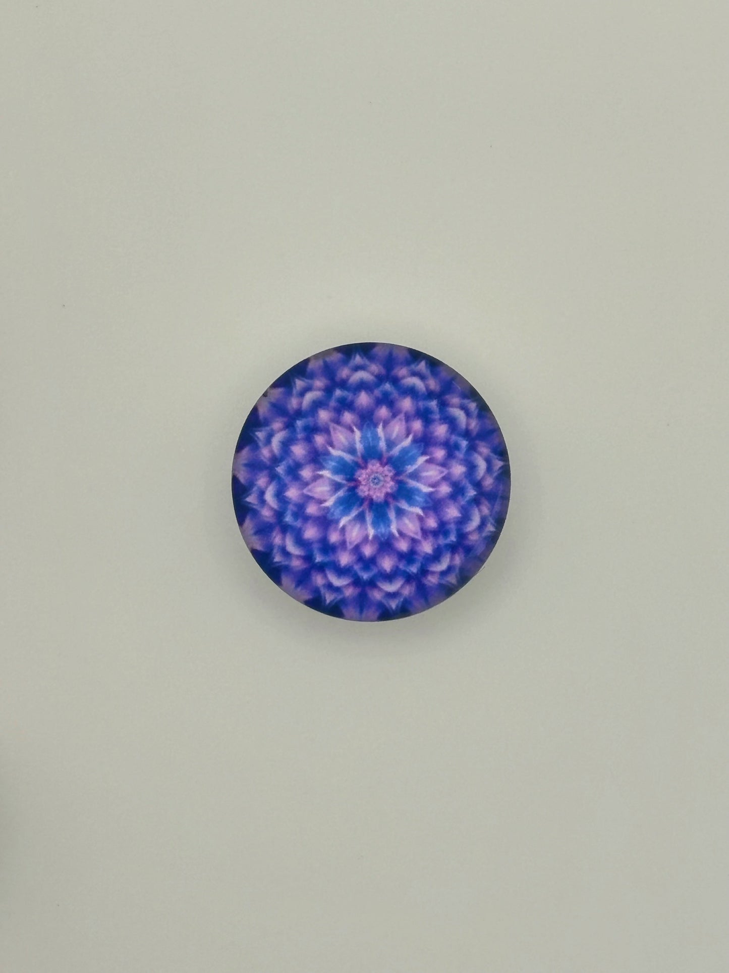 Prismix – Limited Edition Psychedelic Charm