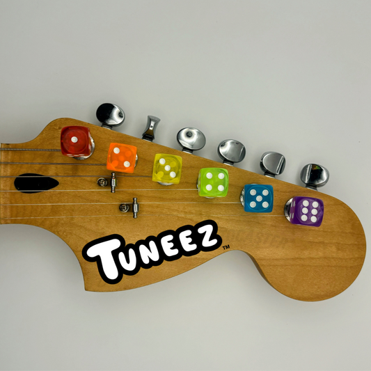 Lucky Roll – Colored Dice Charm