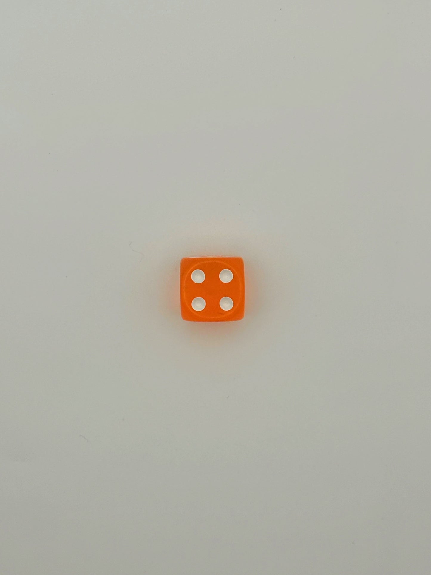 Lucky Roll – Colored Dice Charm