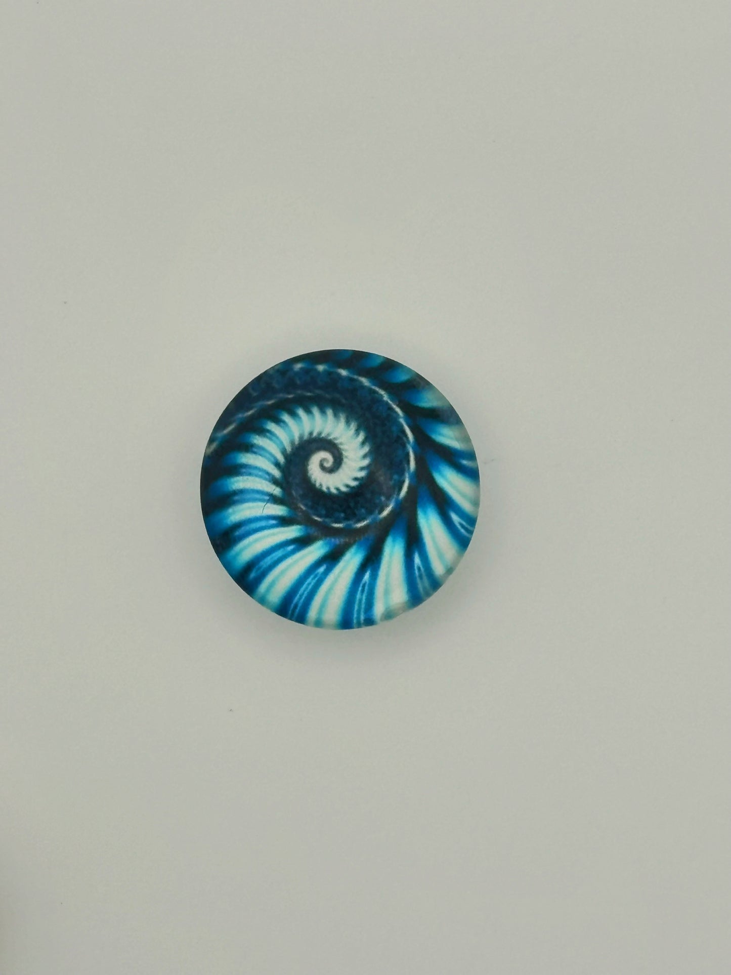 Prismix – Limited Edition Psychedelic Charm